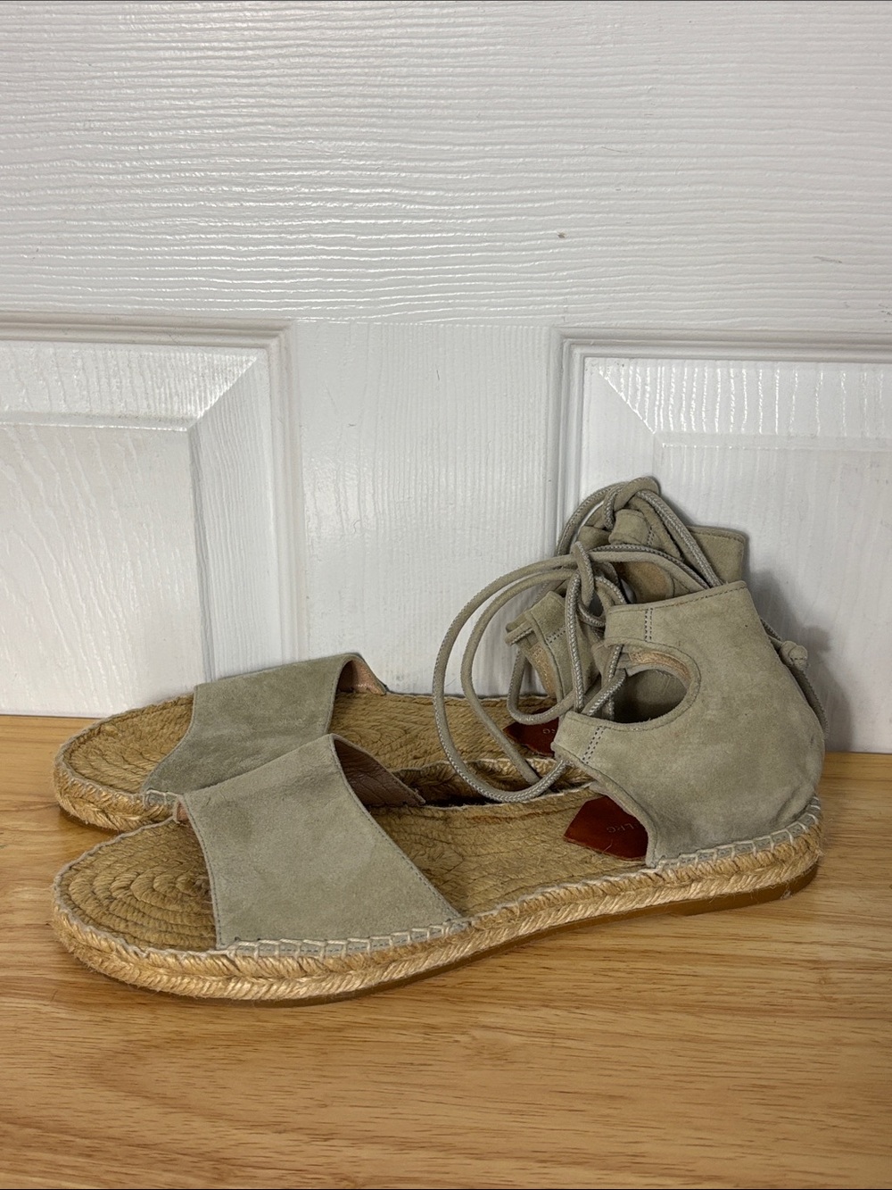 Diane Von Furstenberg Dakota Suede Gladiator Espadrille Taupe Sandals Size 9